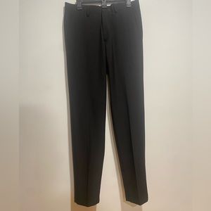 Haggar® Mens Premium Straigh
Fit Flat Front Dress Pant Black W32 L34.   NWOT